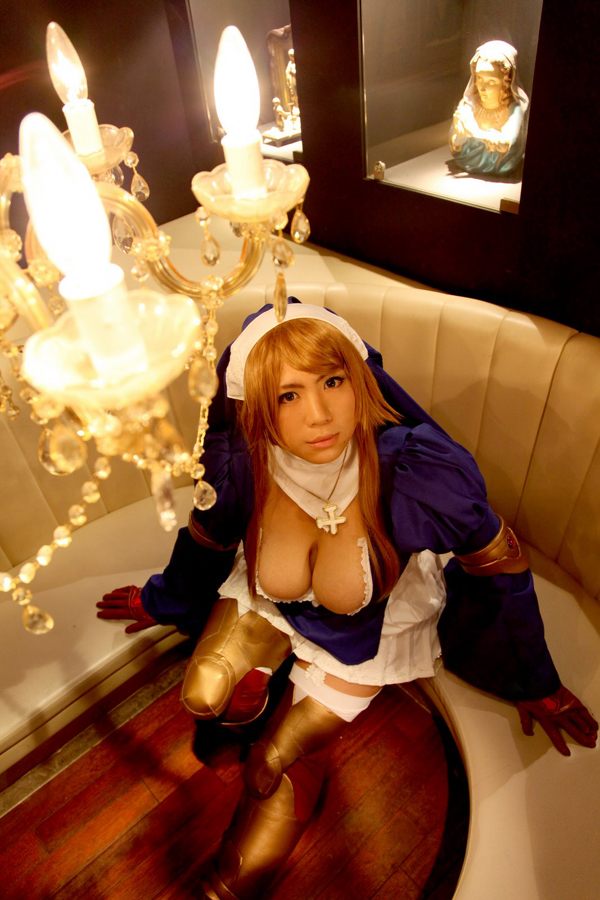 [Mariposa Luz de la Luna] Hunt Witch