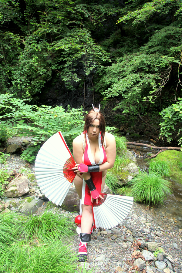 [Mariposa Luz de la Luna] A Moon Night Dancing Red