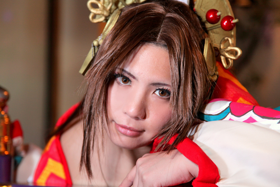 [Mariposa Luz de la Luna] A Moon Night Dancing Red