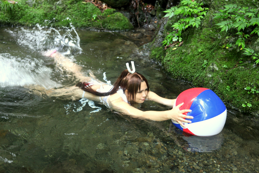 [Mariposa Luz de la Luna] A Moon Night Dancing Red