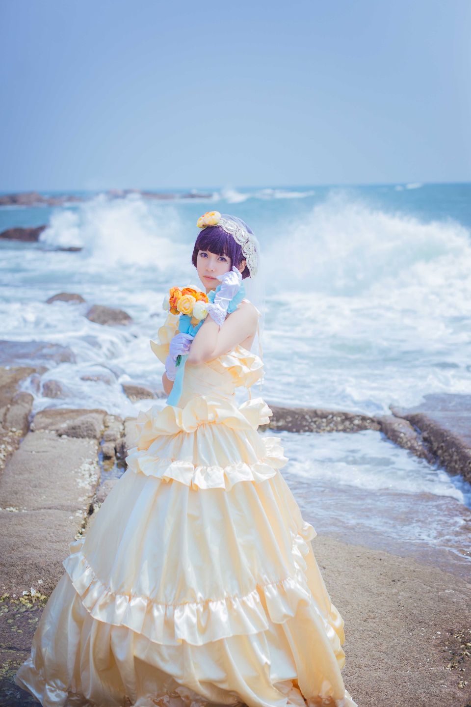 "Chị tôi dễ thương làm sao?"