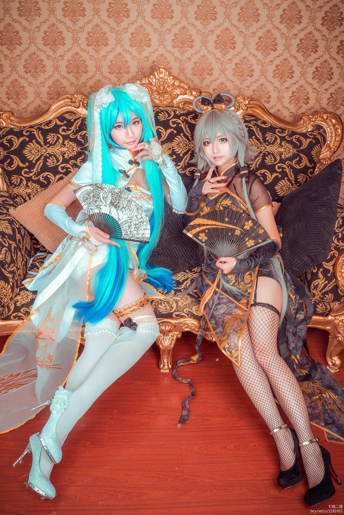 "Vocaloid" Canary Miku C O S P L A Y