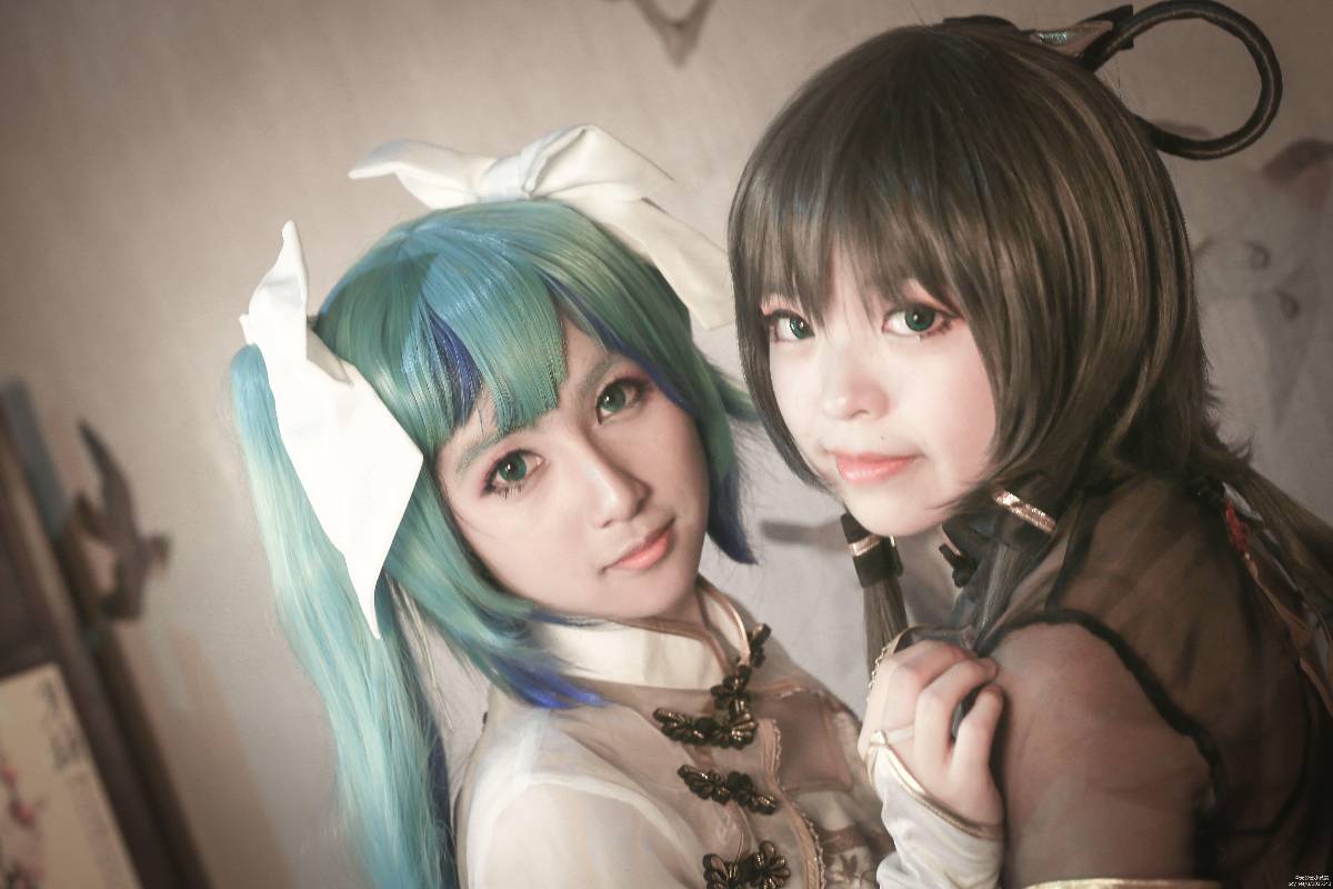 "Vocaloid" Canary Miku C O S P L A Y