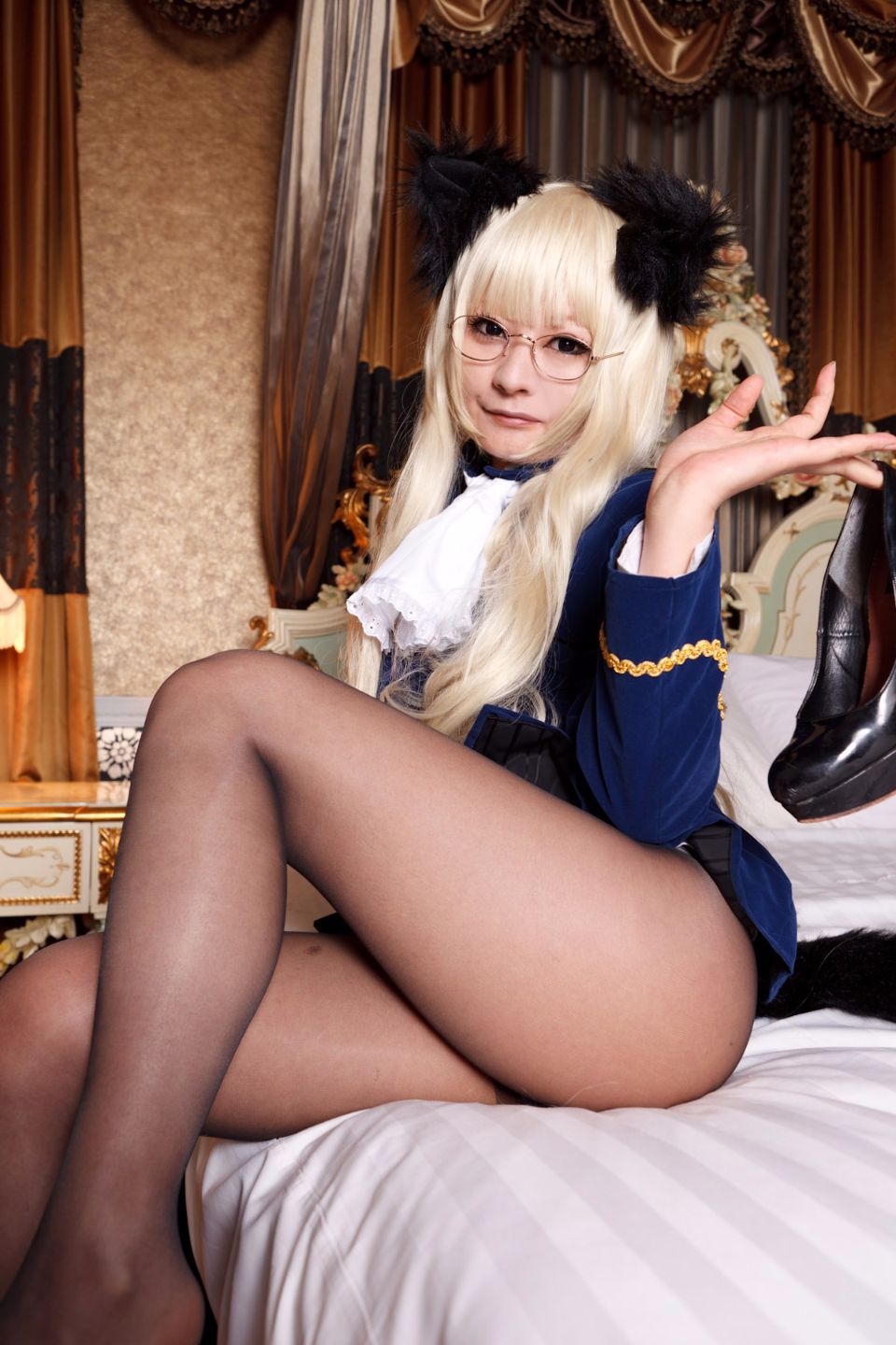 Các quý tộc đang phục vụ