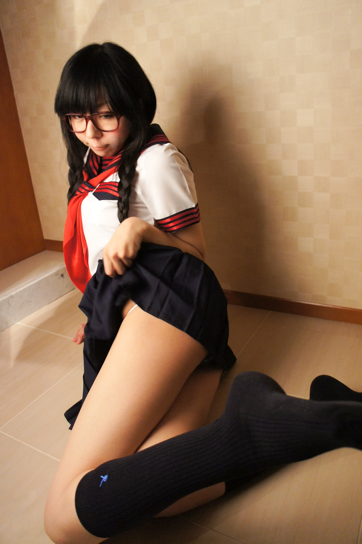 [Raiten Mako] Thời kỳ kinh nguyệt (tấn công số 1)