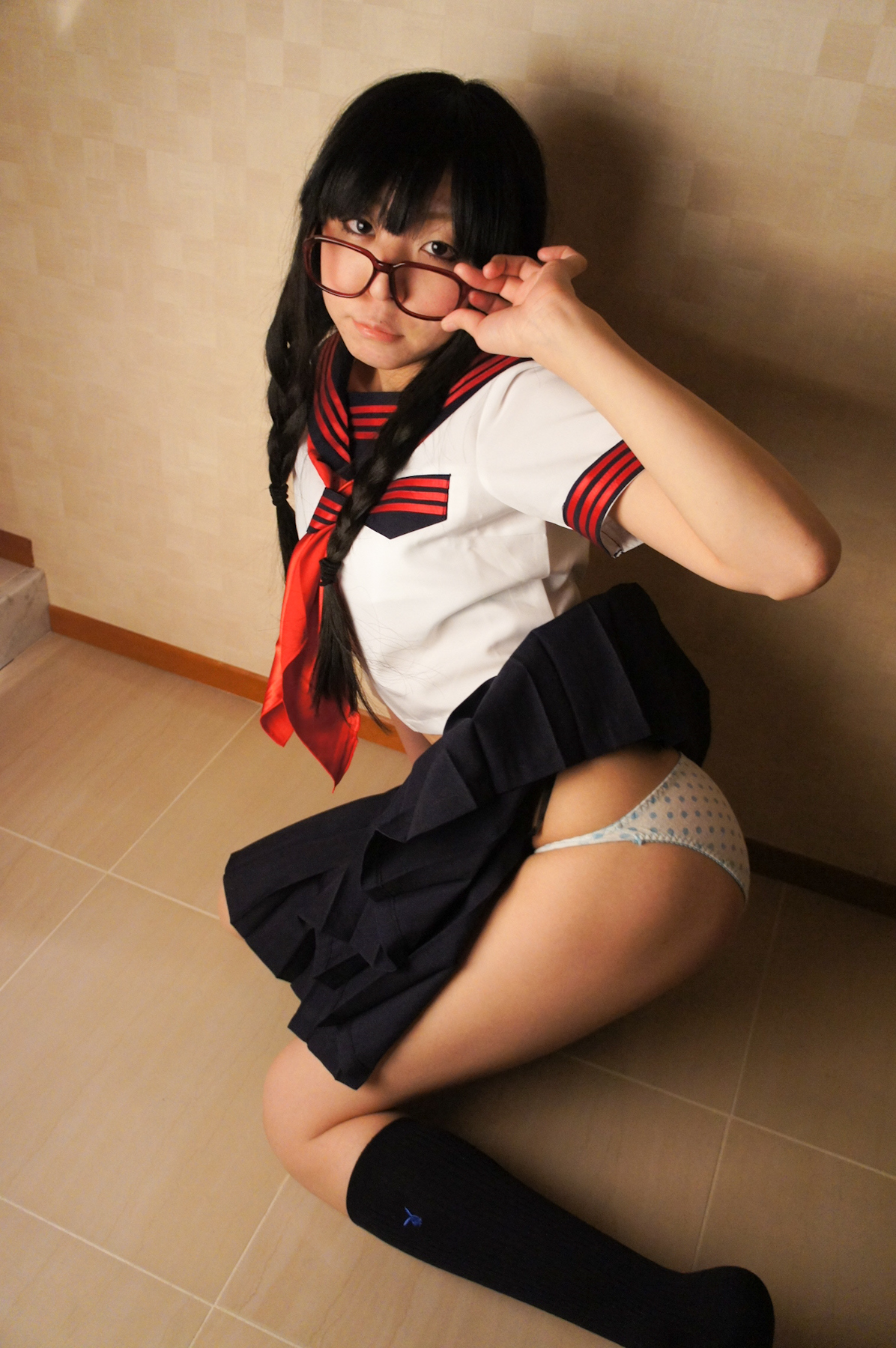 [Raiten Mako] Thời kỳ kinh nguyệt (tấn công số 1)