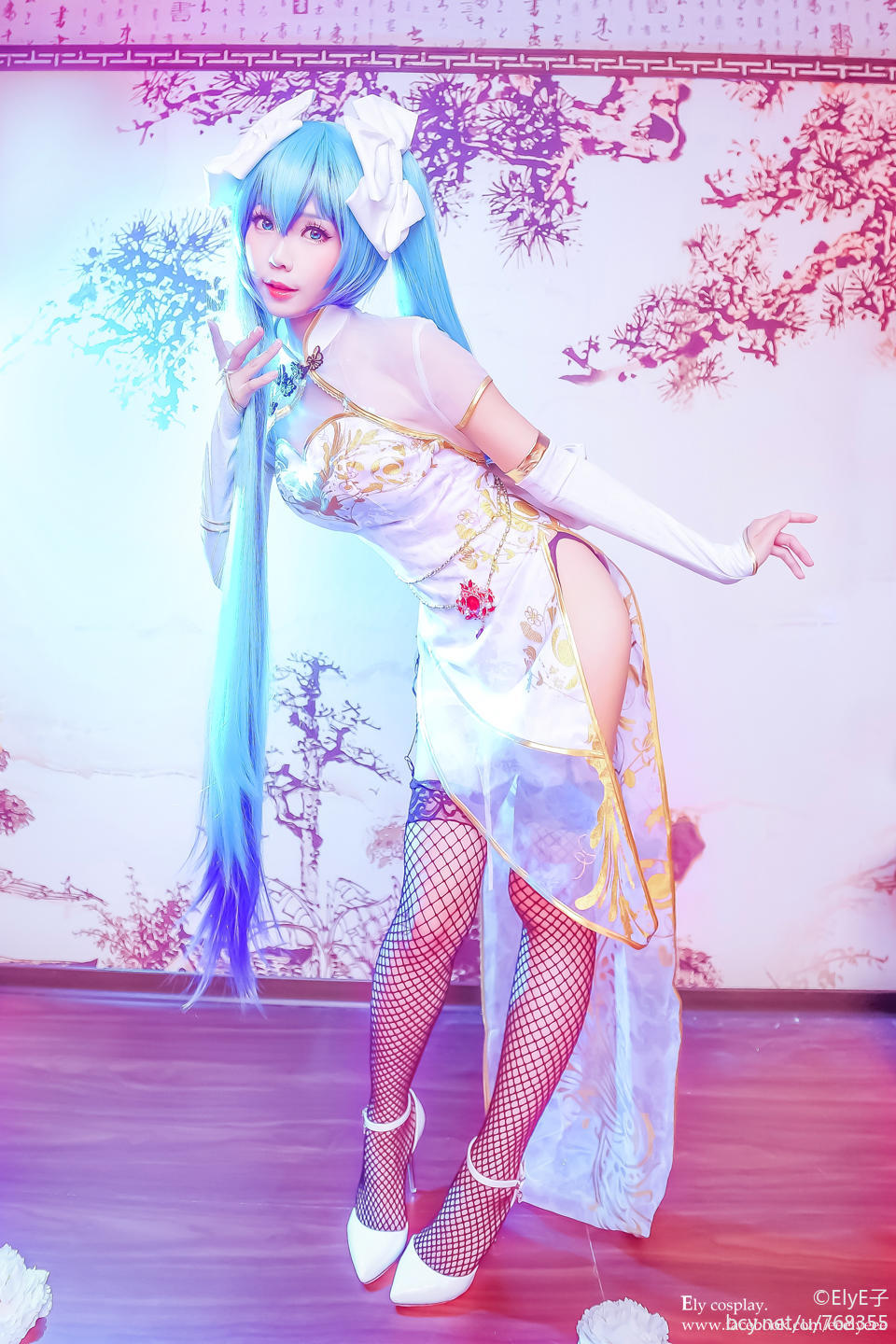 "Vocaloid" Hatsune Miku Canary Ver C O S P L A Y