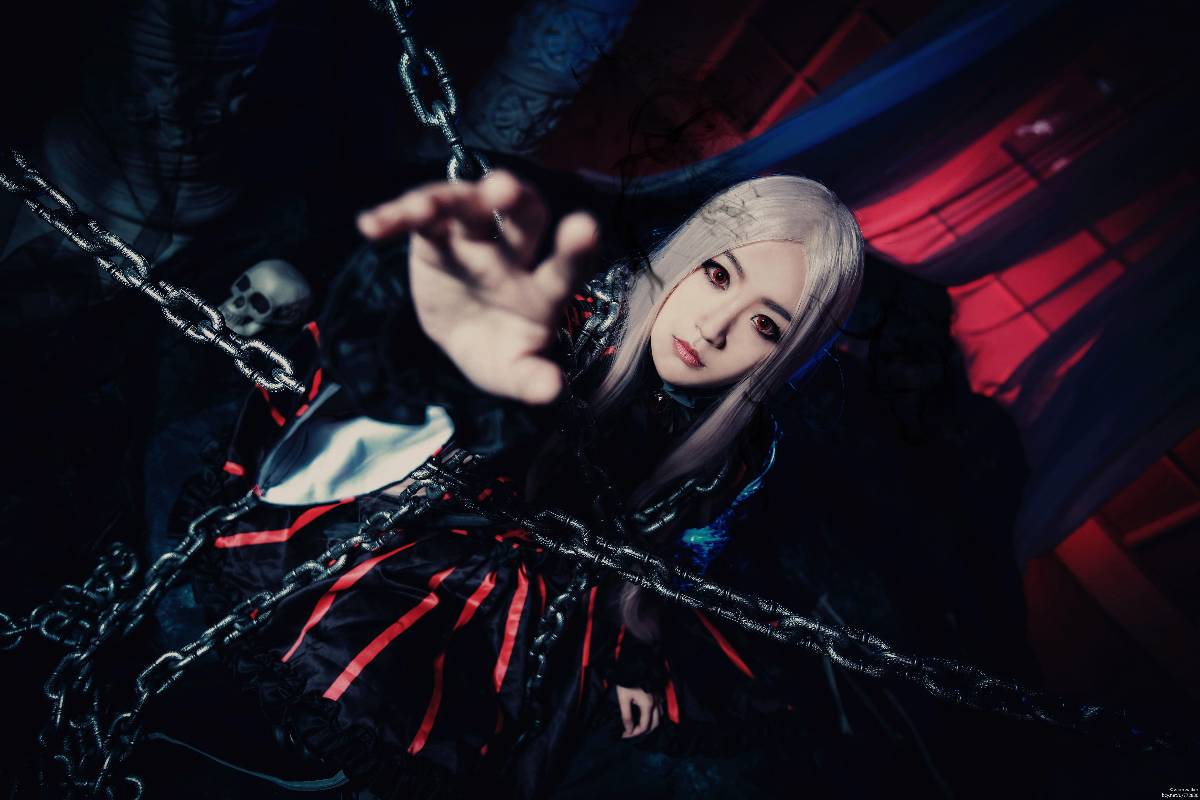 "Số phận Zero" Alice Phil Von Einzbelen (Blacking) C o S P L A Y