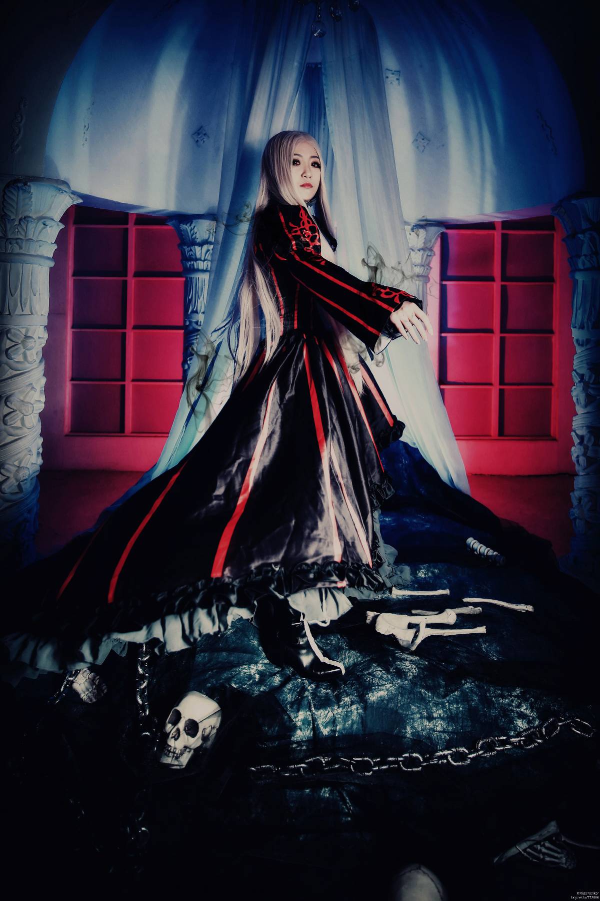 "Số phận Zero" Alice Phil Von Einzbelen (Blacking) C o S P L A Y