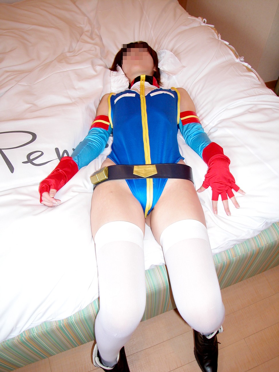 [Yagezawa Bunko Online Branch] GCBRA - Gundam Card Builder Reiko Người lớn