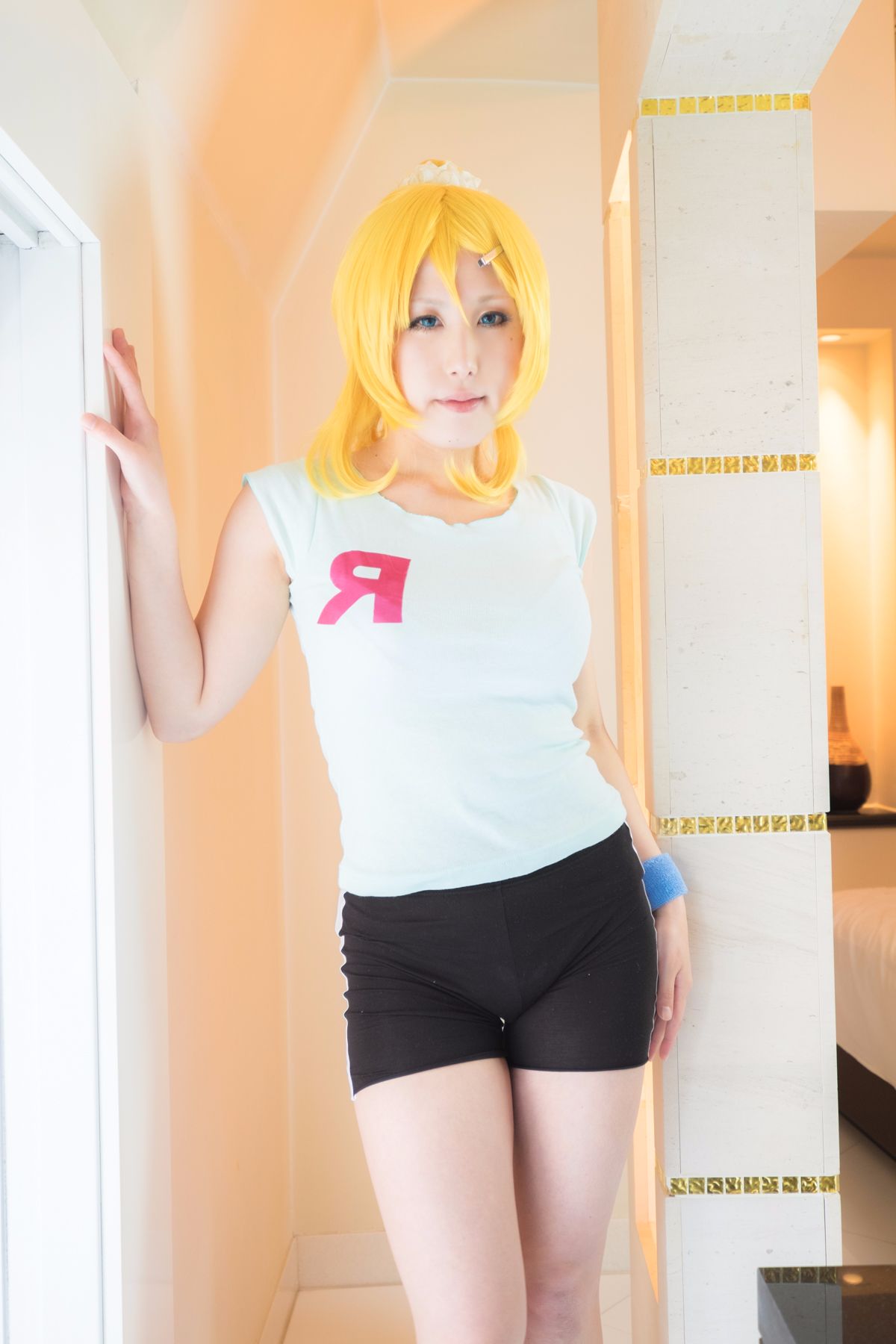 [NAUGHTYEYES (Sayla)] Thần tượng bẩn thỉu (Tình yêu trực tiếp!)