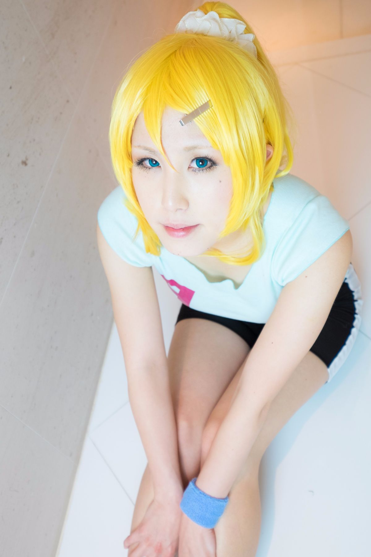 [NAUGHTYEYES (Sayla)] Thần tượng bẩn thỉu (Tình yêu trực tiếp!)