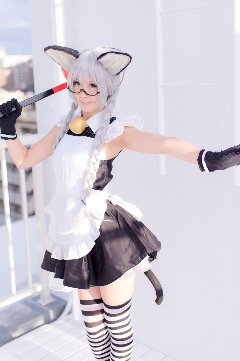 Nyaruko-san rom trên