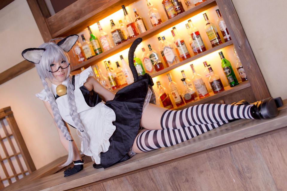 Nyaruko-san rom trên