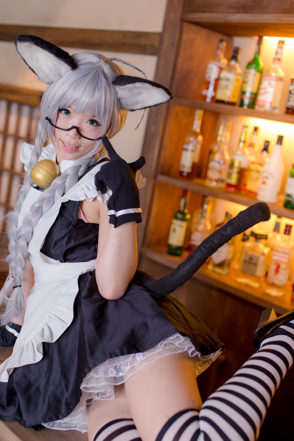 Nyaruko-san rom trên