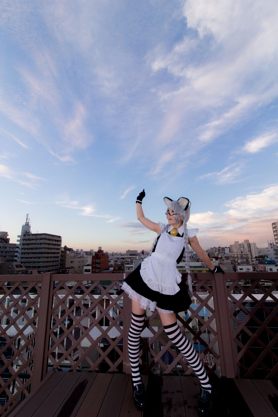 Nyaruko-san rom trên