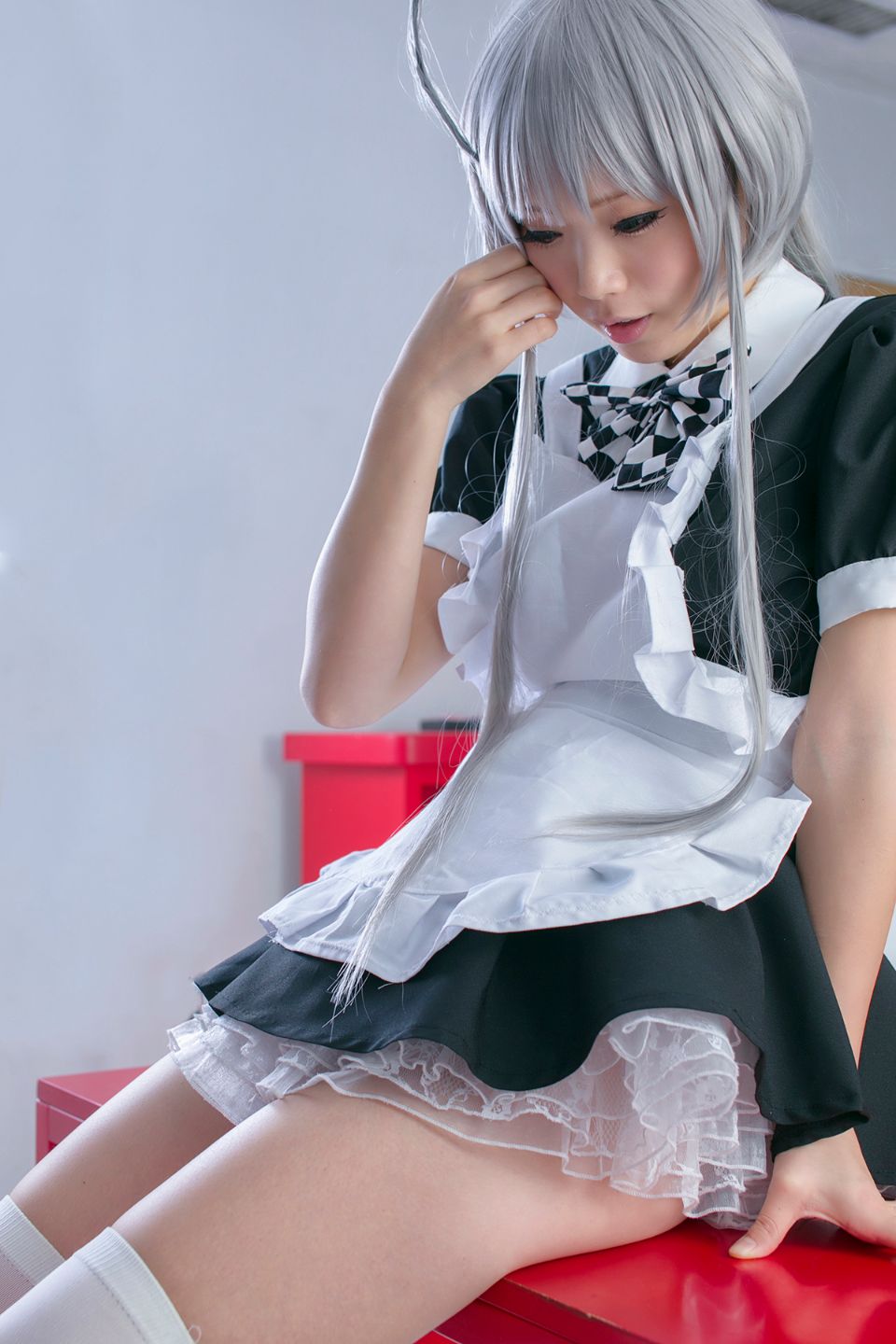 Nyaruko-san rom trên