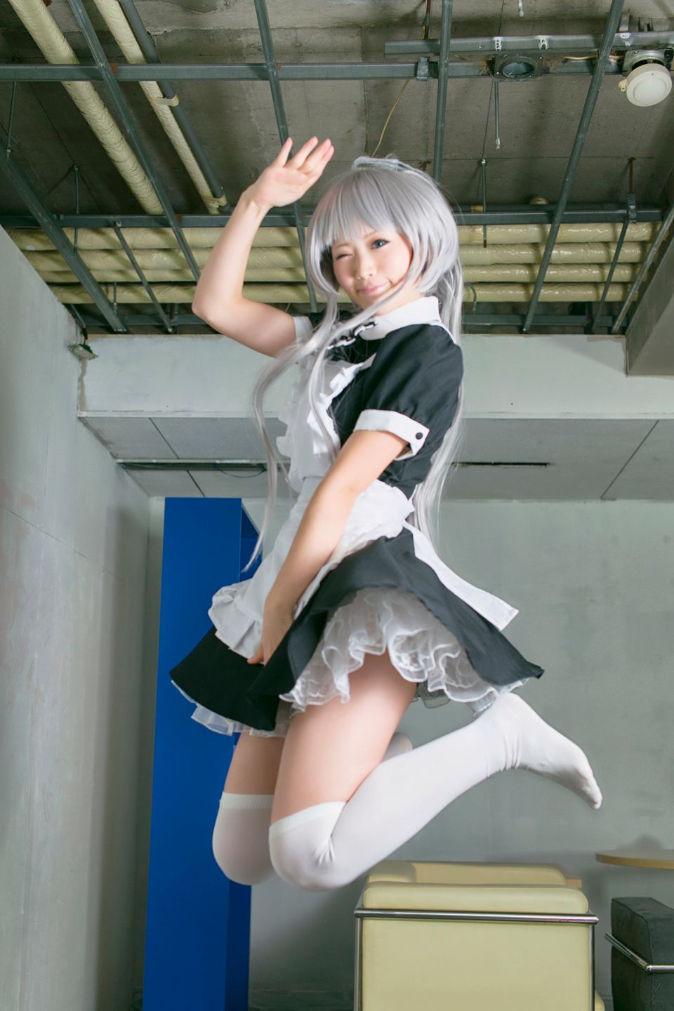 Nyaruko-san rom trên