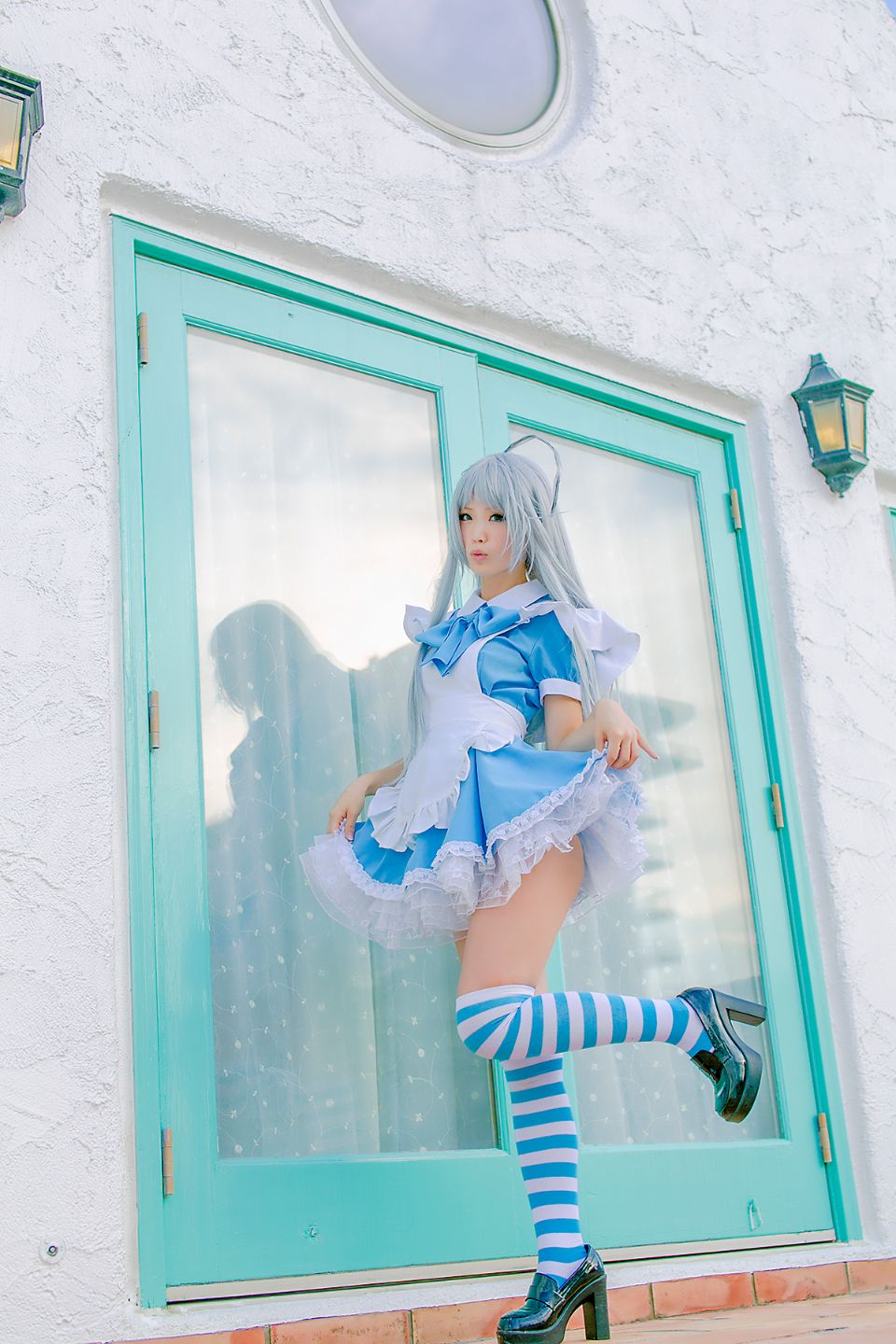 Nyaruko-san rom trên