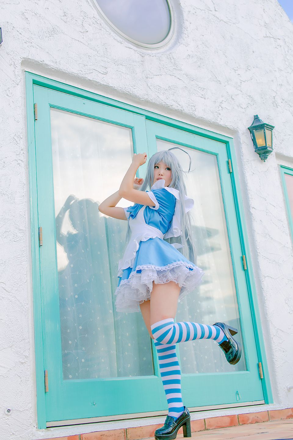 Nyaruko-san rom trên