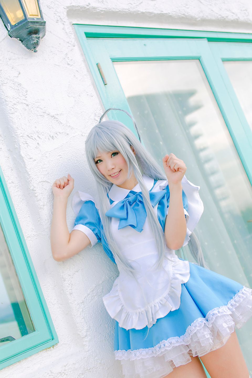 Nyaruko-san rom trên