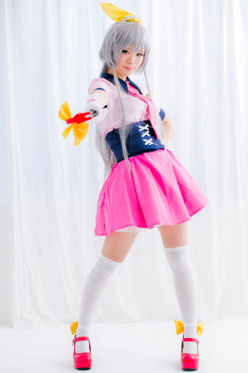 Nyaruko-san rom trên