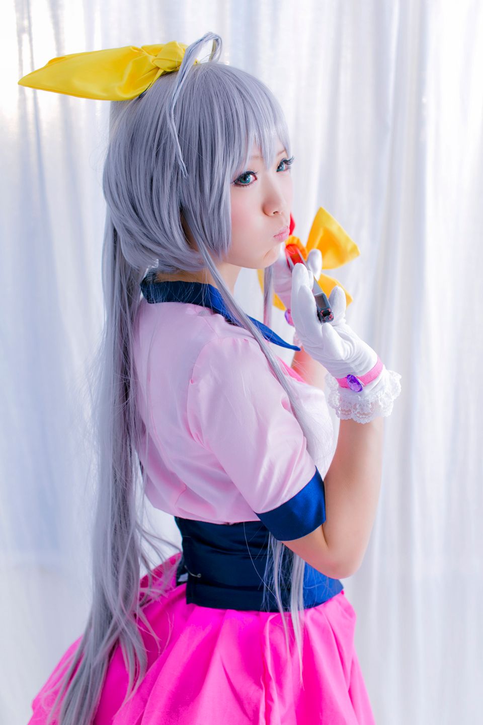 Nyaruko-san rom trên