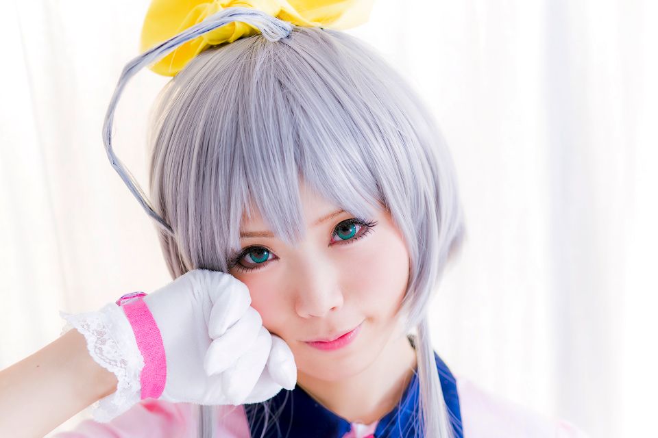 Nyaruko-san rom trên