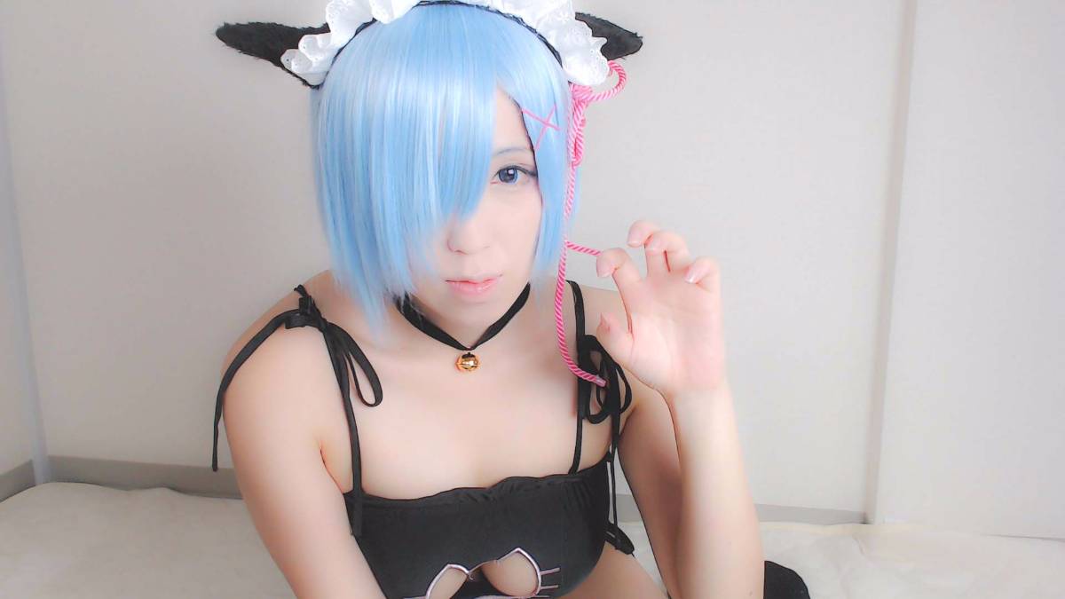 [Cửa hàng kem Aise] Khi Remrin mặc đồ lót âm hộ và thủ dâm, cô ấy không thể ngăn chặn pussies và squirts, vì vậy cô ấy đã kiêm rất nhiều