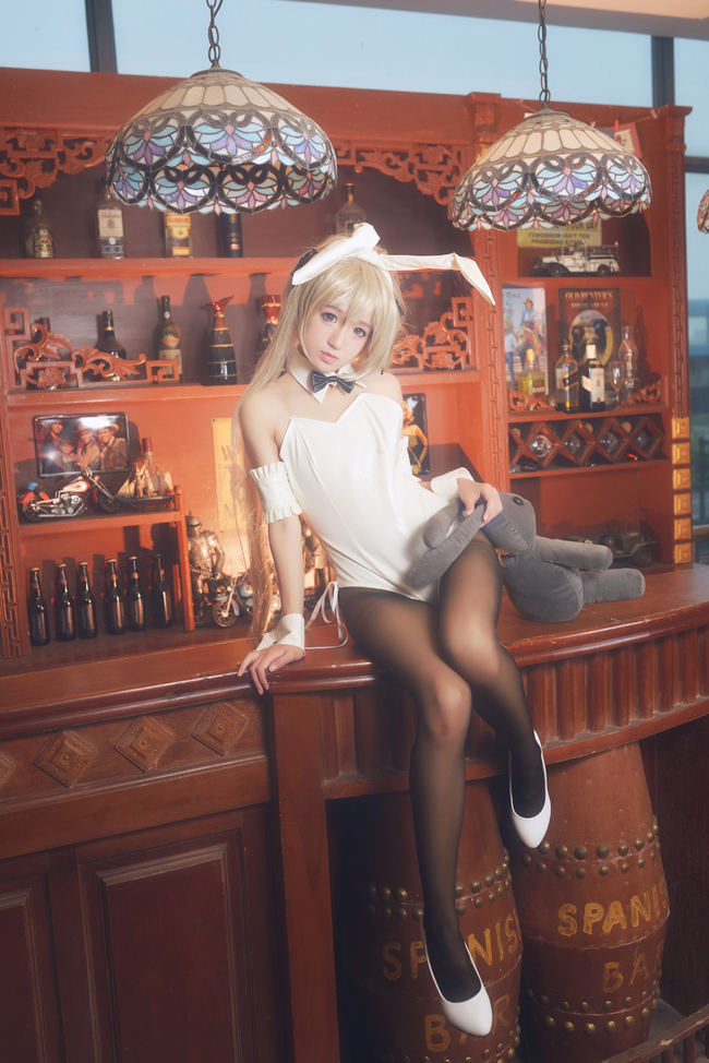 "Bầu trời của số phận" Kasuhina không có mái vòm Bunny Girl có một cos