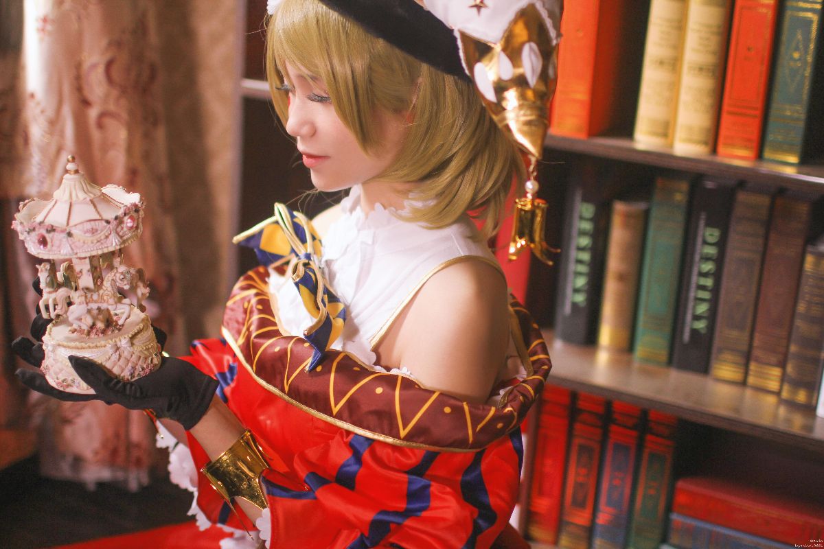 "Tình yêu sống" hoa và chim Ji xi ảo thuật gia thức dậy ver c o s p l a y