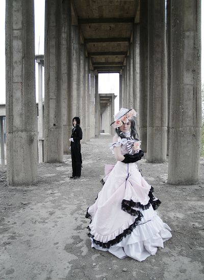 Bộ sưu tập cosplay có cánh đen Deacon