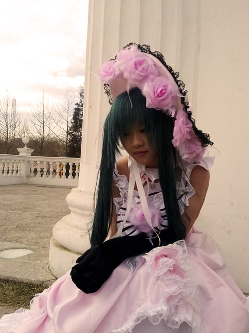 Bộ sưu tập cosplay có cánh đen Deacon