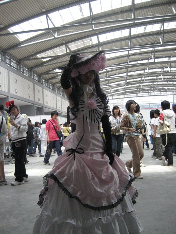 Bộ sưu tập cosplay có cánh đen Deacon