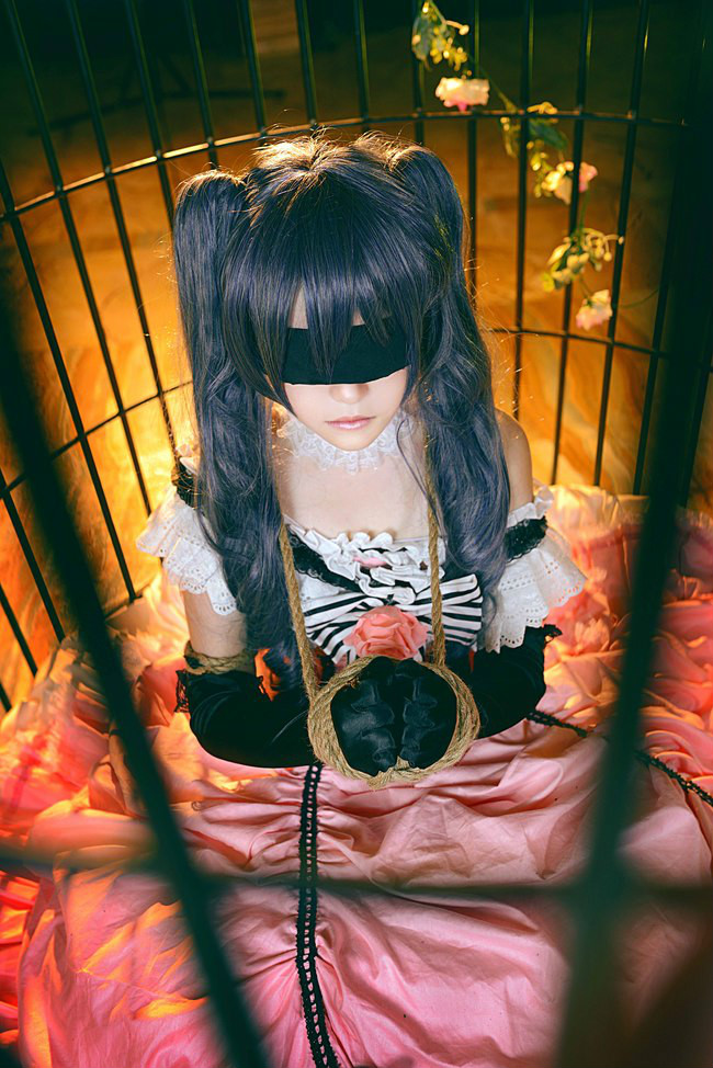 Bộ sưu tập cosplay có cánh đen Deacon