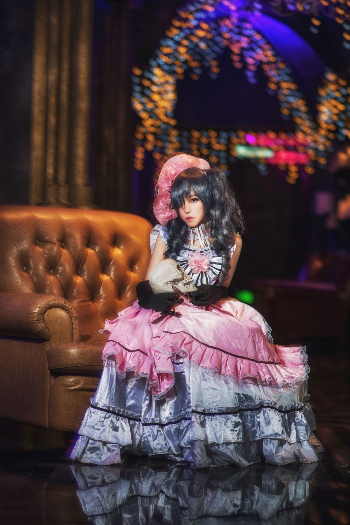 Bộ sưu tập cosplay có cánh đen Deacon