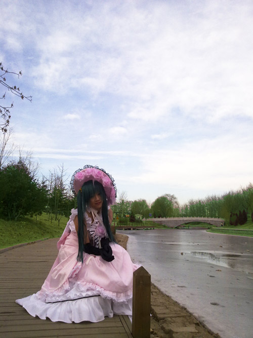 Bộ sưu tập cosplay có cánh đen Deacon