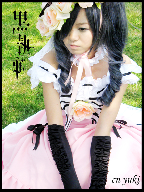 Bộ sưu tập cosplay có cánh đen Deacon