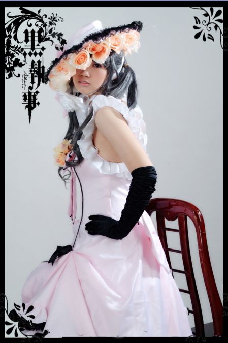 Bộ sưu tập cosplay có cánh đen Deacon
