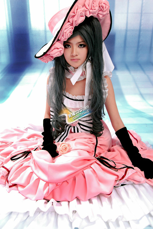 Bộ sưu tập cosplay có cánh đen Deacon