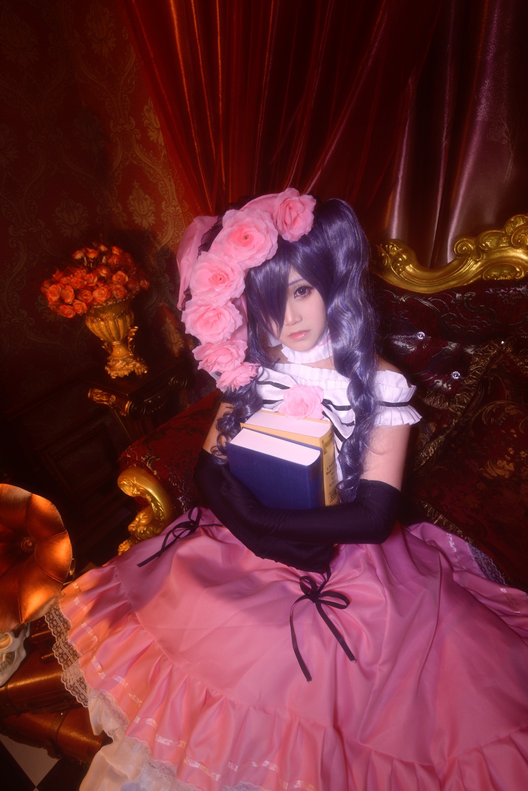 Bộ sưu tập cosplay có cánh đen Deacon