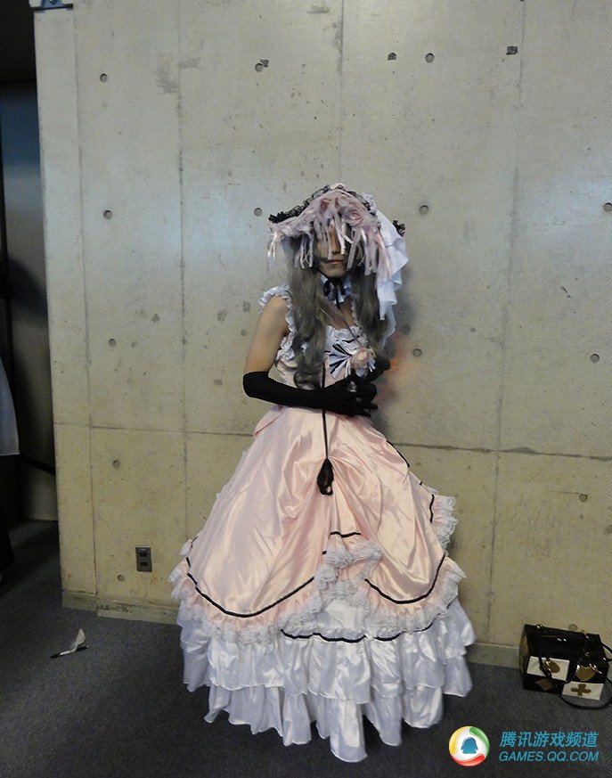 Bộ sưu tập cosplay có cánh đen Deacon