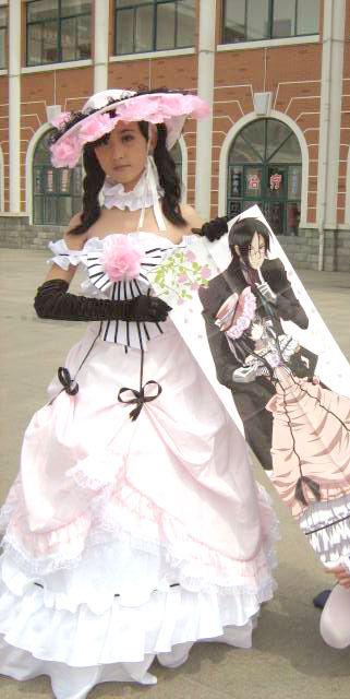 Bộ sưu tập cosplay có cánh đen Deacon