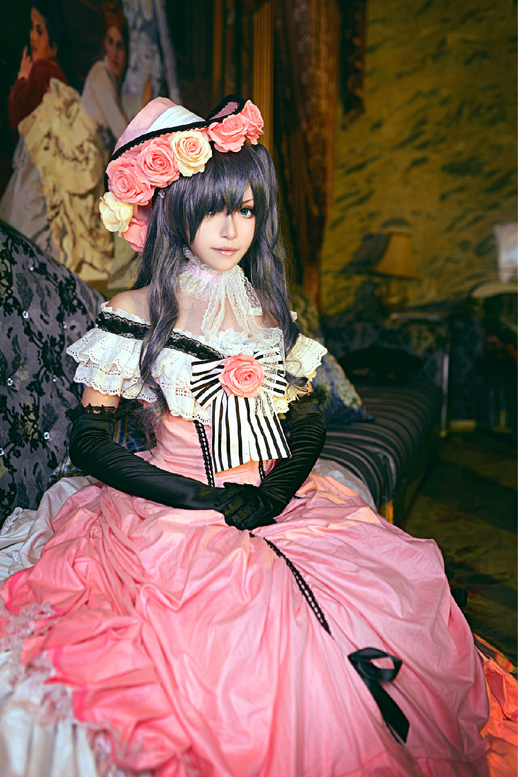 Bộ sưu tập cosplay có cánh đen Deacon