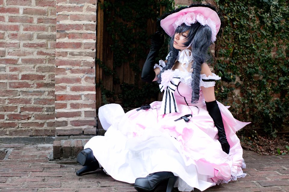 Bộ sưu tập cosplay có cánh đen Deacon