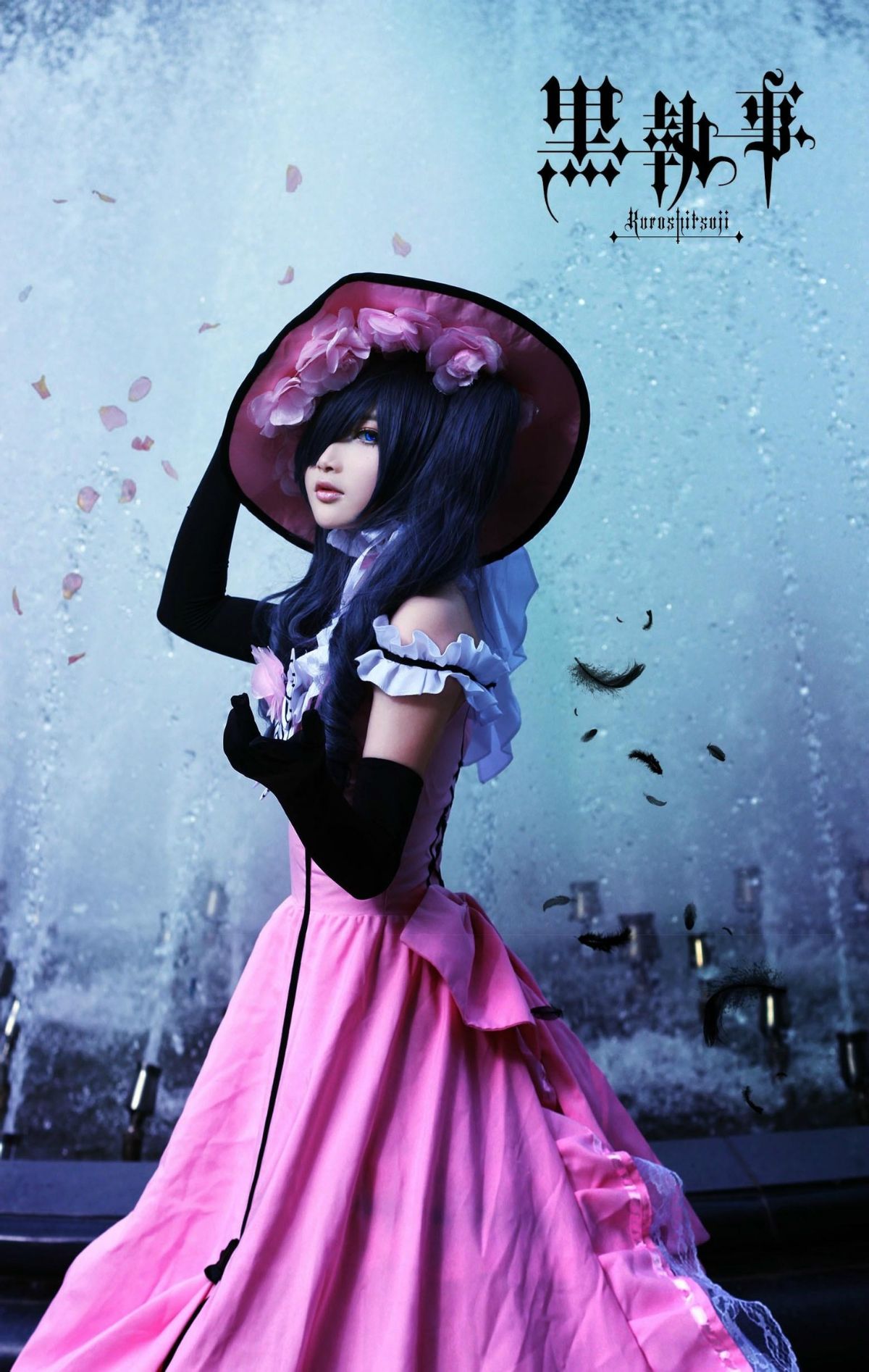 Bộ sưu tập cosplay có cánh đen Deacon