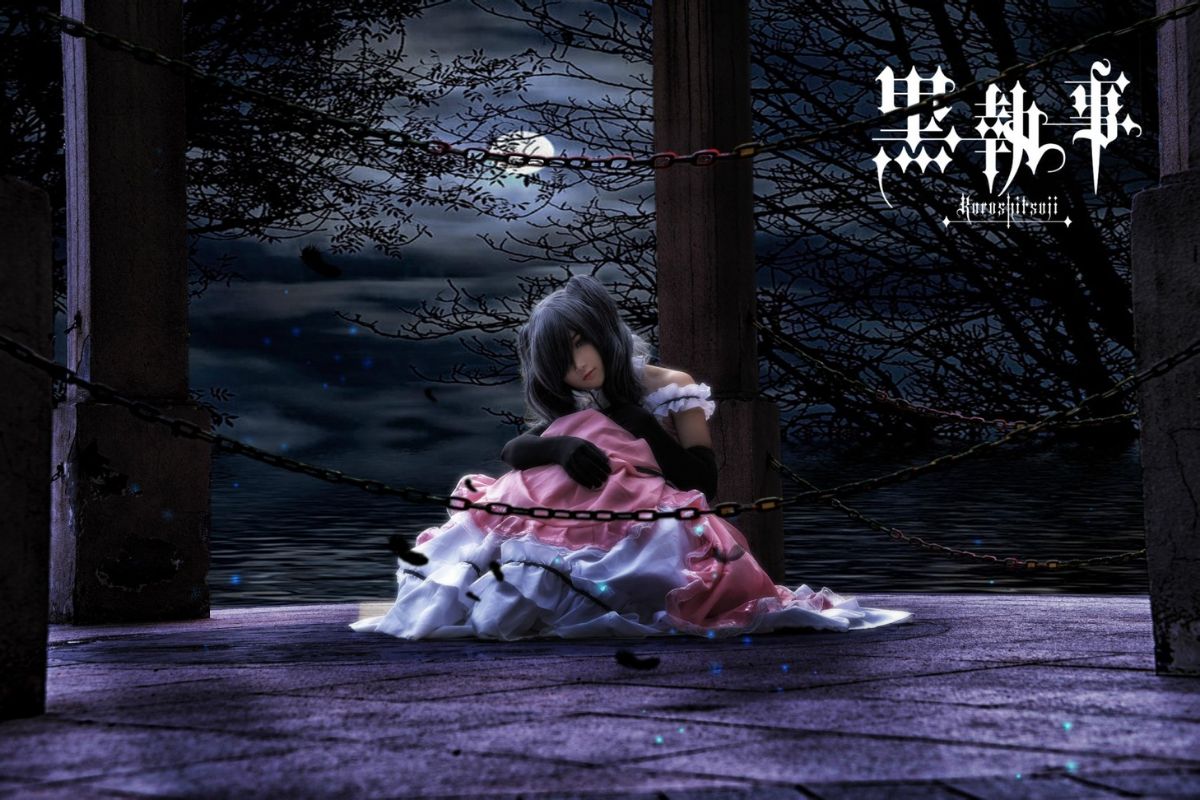 Bộ sưu tập cosplay có cánh đen Deacon