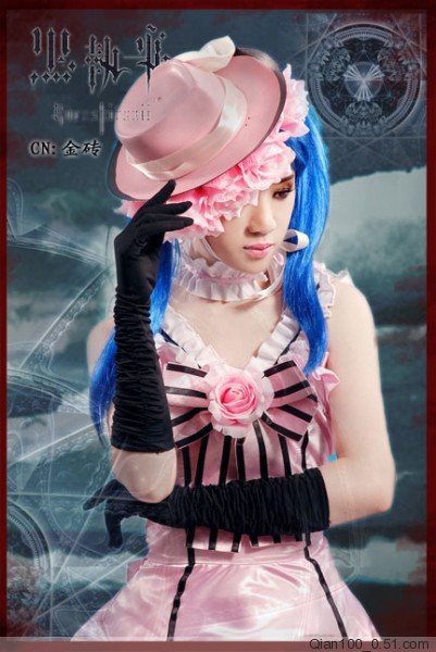 Bộ sưu tập cosplay có cánh đen Deacon