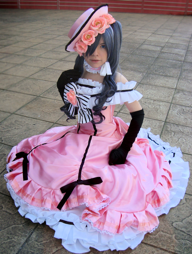 Bộ sưu tập cosplay có cánh đen Deacon