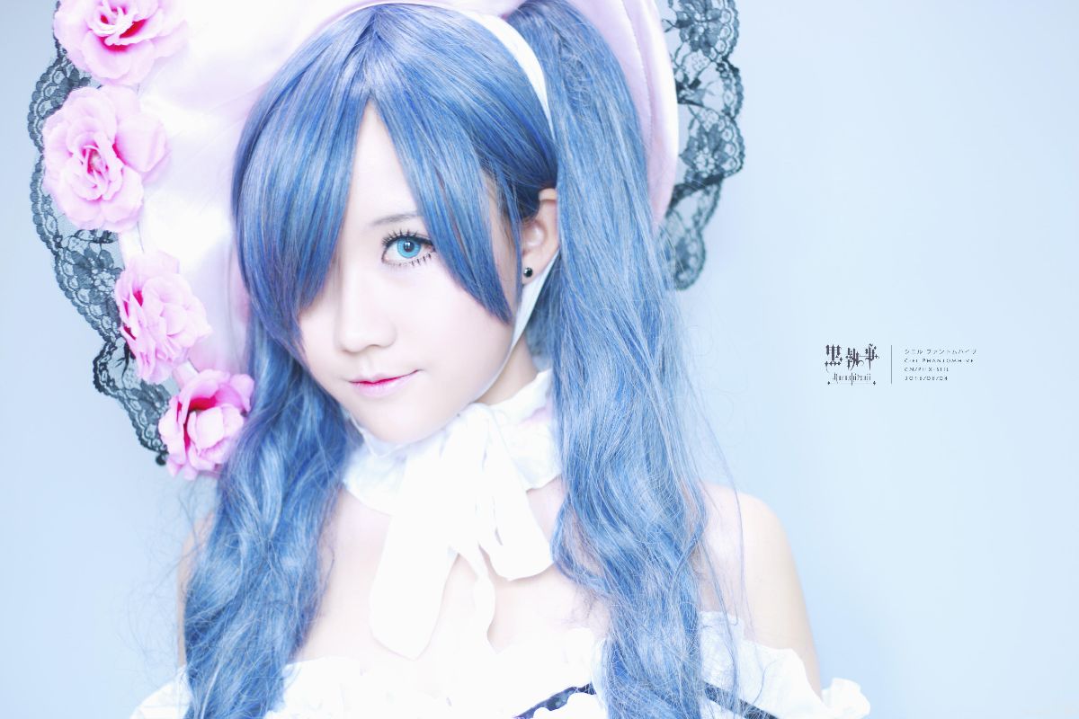 Bộ sưu tập cosplay có cánh đen Deacon